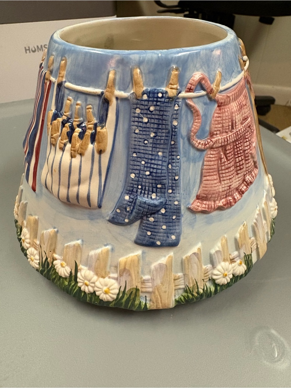 Yankee Candle Ceramic Clothesline Decorative Vase - Blue, Pink, Cream